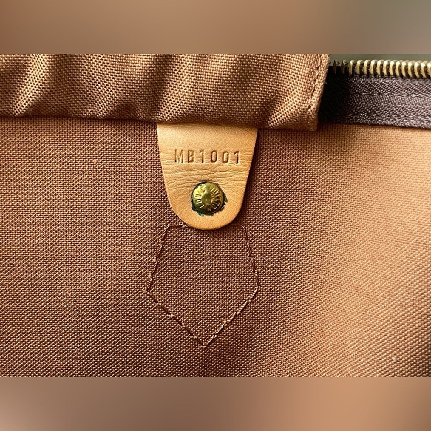 authentic Louis Vuitton Speedy 35