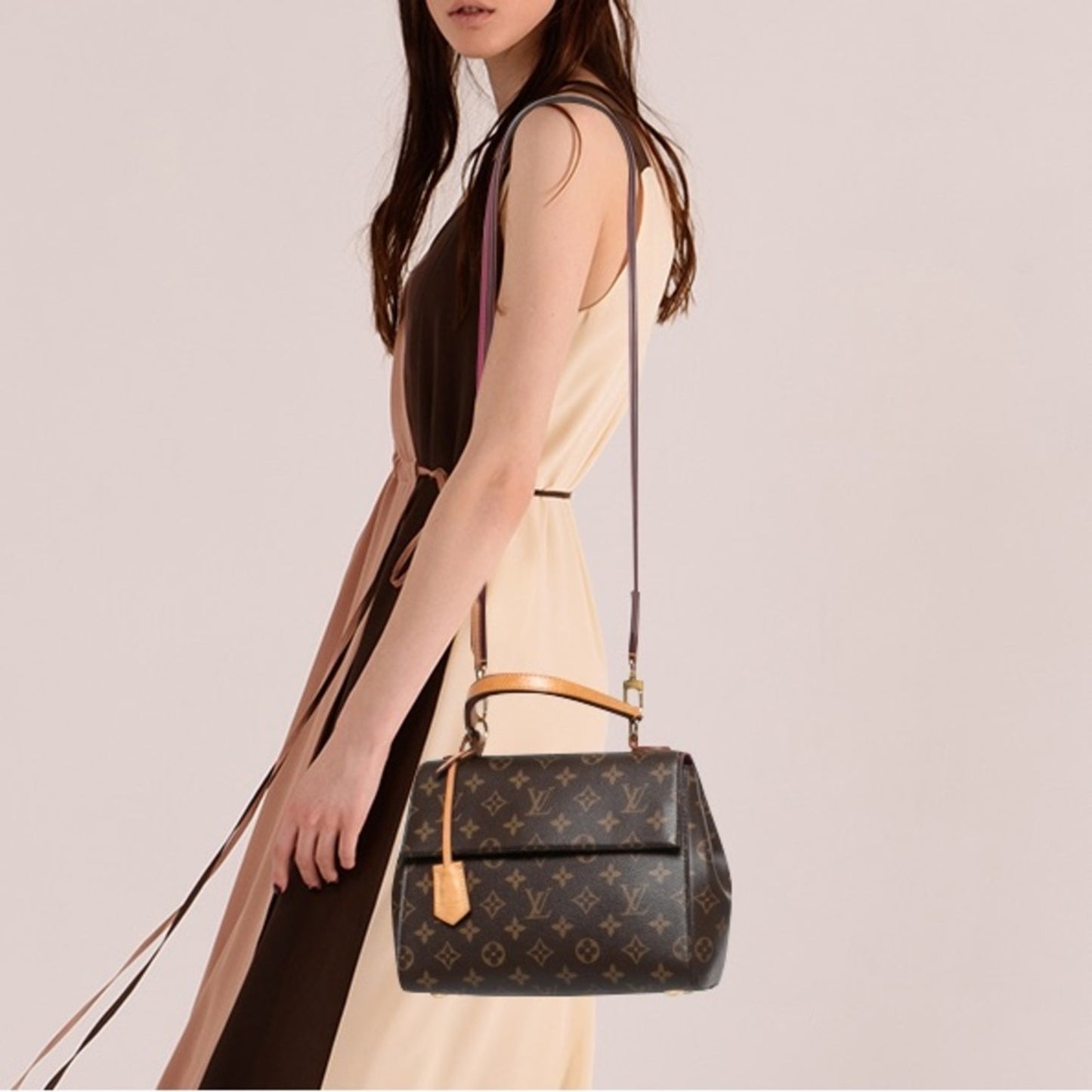Authentic Louis Vuitton LV Monogram Cluny BB Witch Original Strap