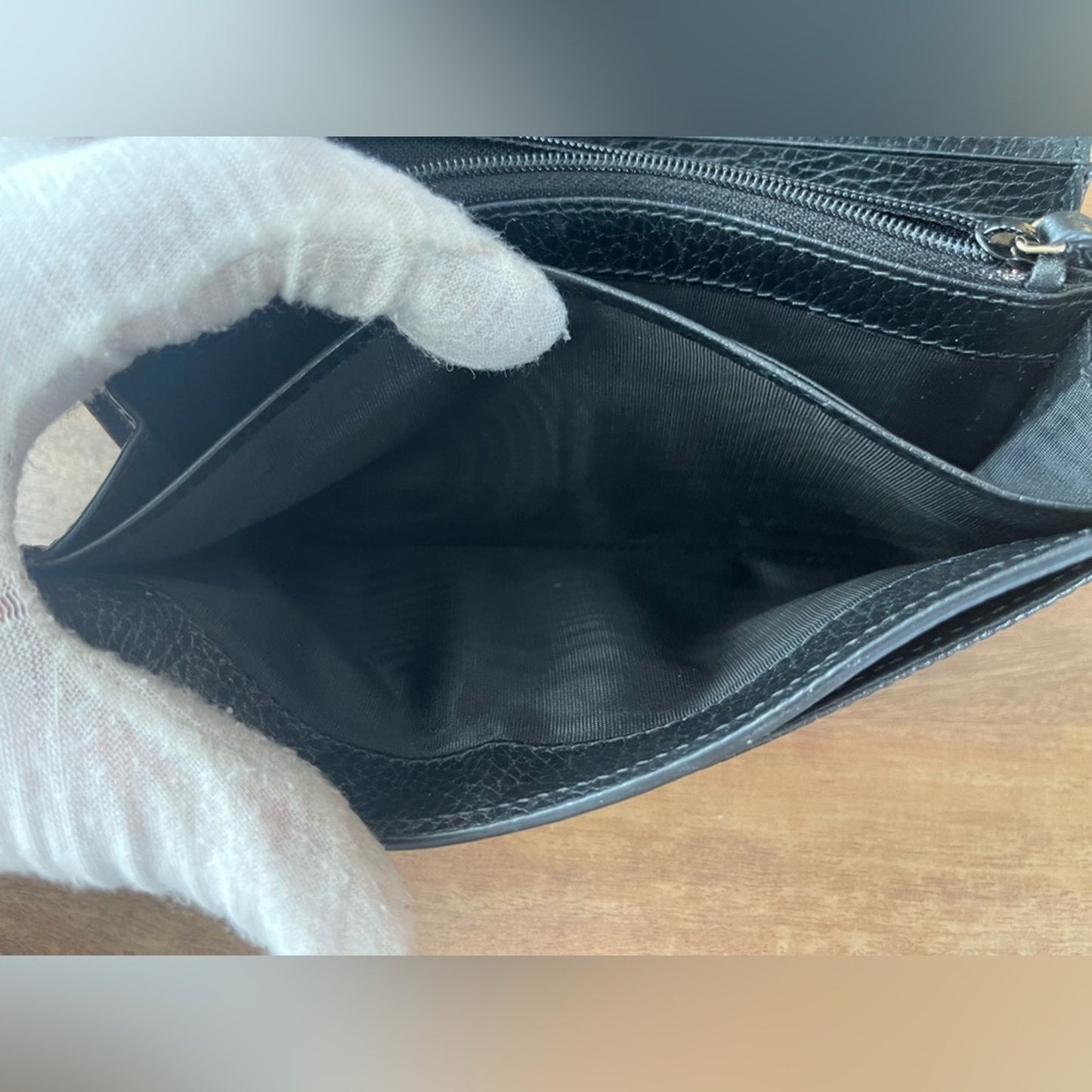 Authentic Gucci Marmont Black leather Wallet on Chain