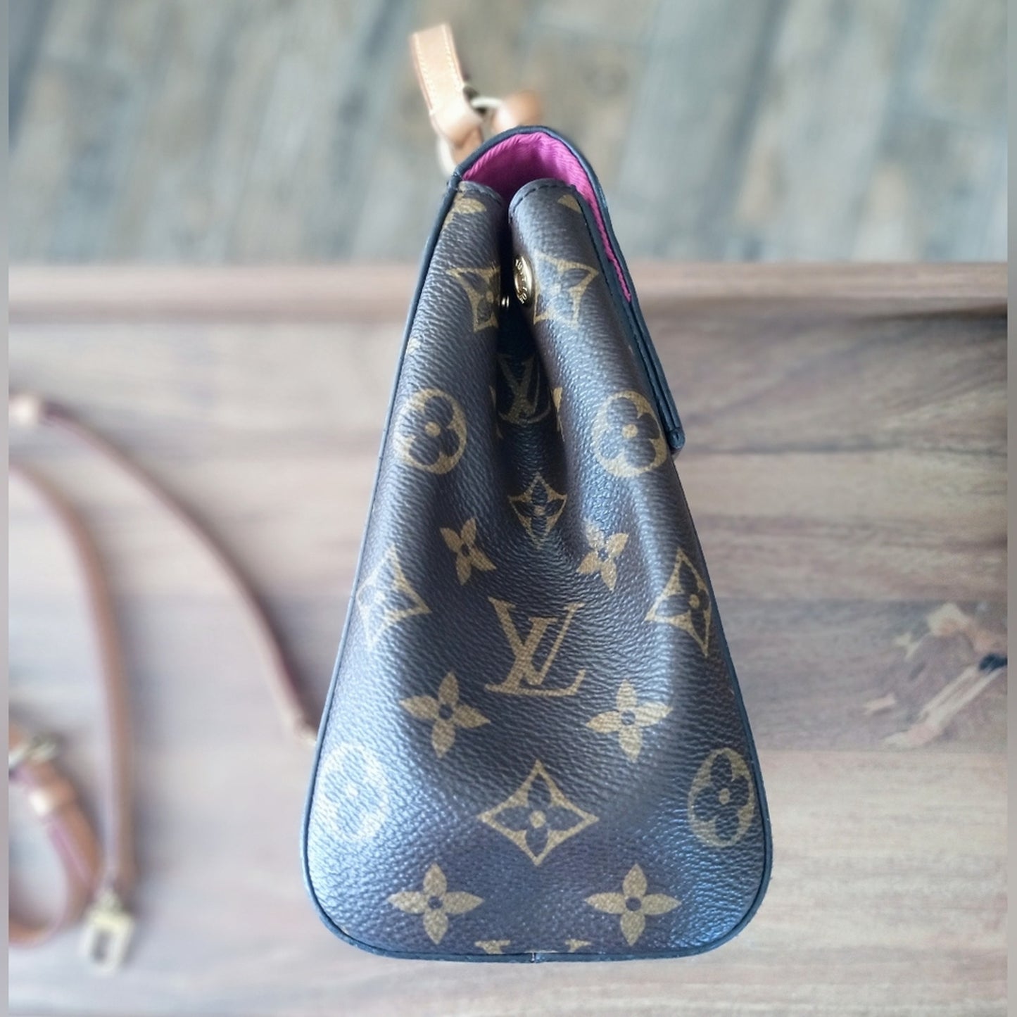 Authentic Louis Vuitton LV Monogram Cluny BB Witch Original Strap