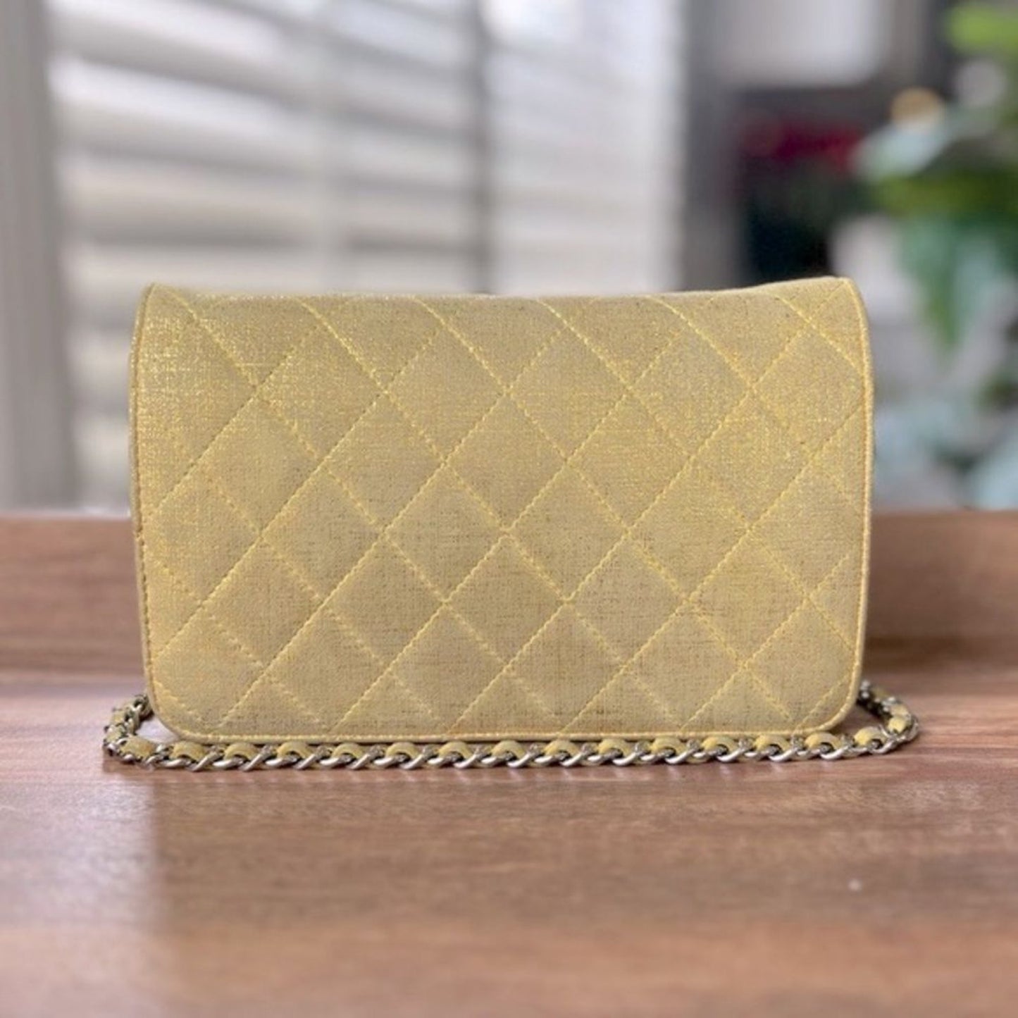 💯 AUTH Chanel classic Matelasse flap bag in iridescent gold / yellow