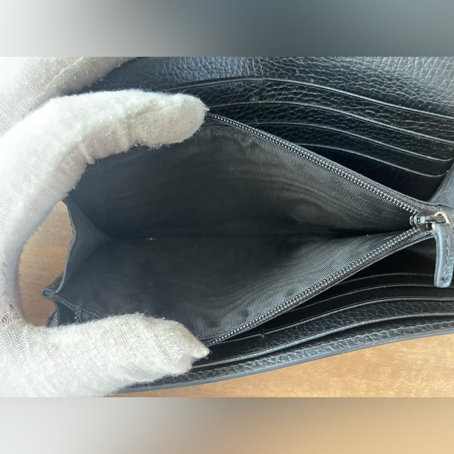 Authentic Gucci Marmont Black leather Wallet on Chain