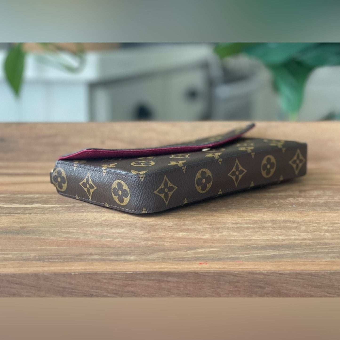 Authentic Louis Vuitton Monogram Felicie Pochette