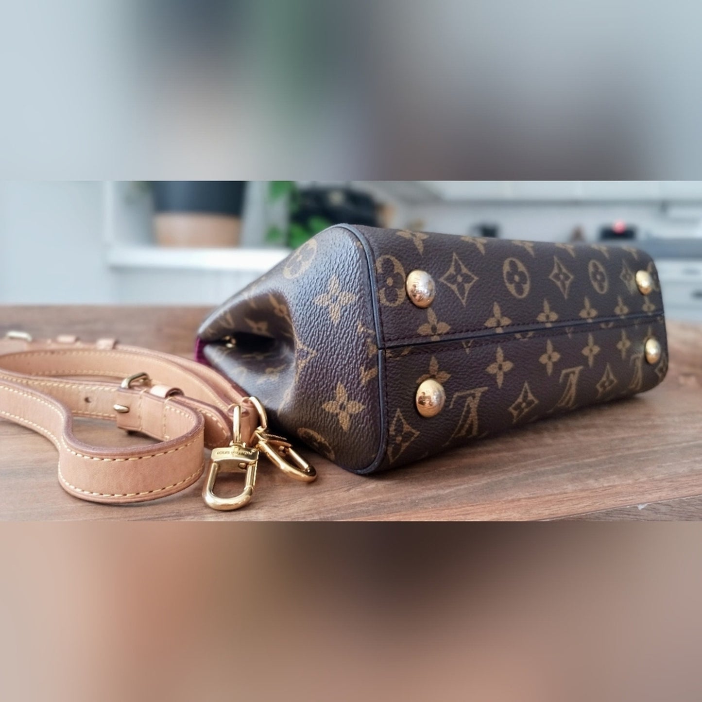 Authentic Louis Vuitton LV Monogram Cluny BB Witch Original Strap