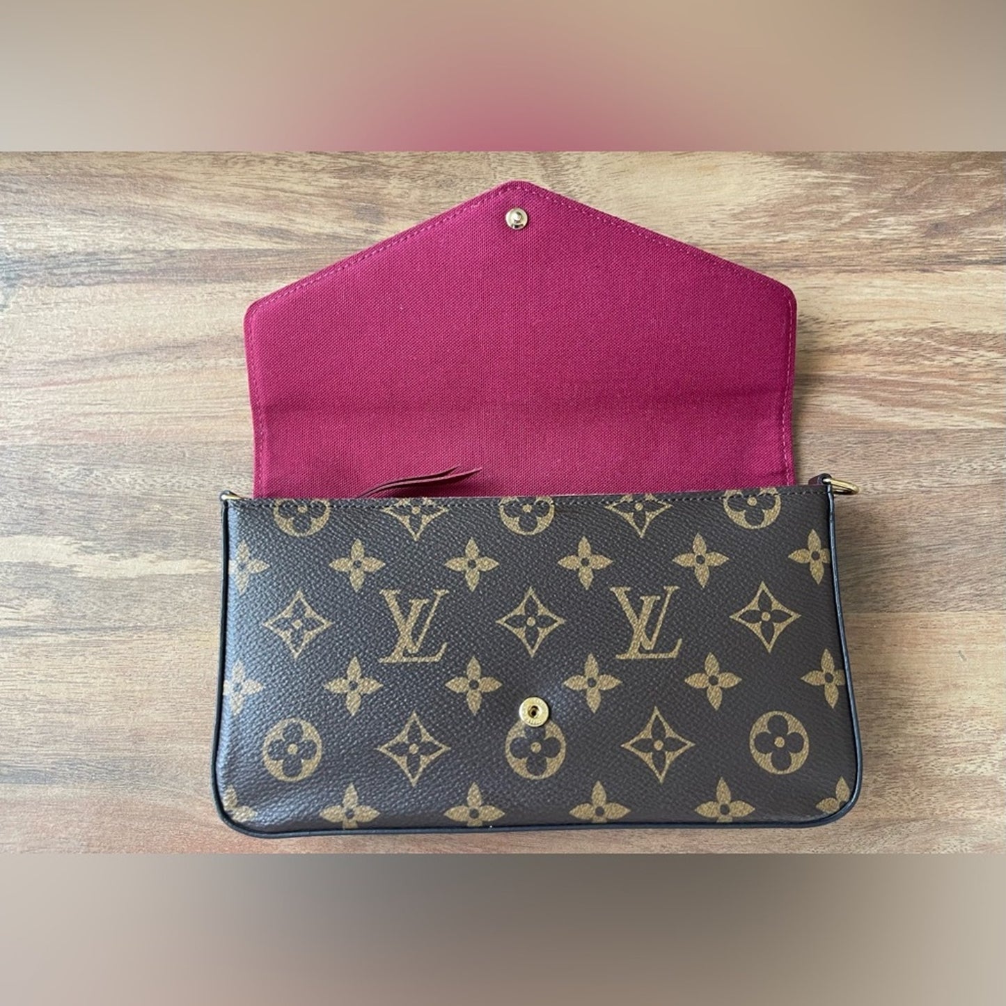 Authentic Louis Vuitton Monogram Felicie Pochette