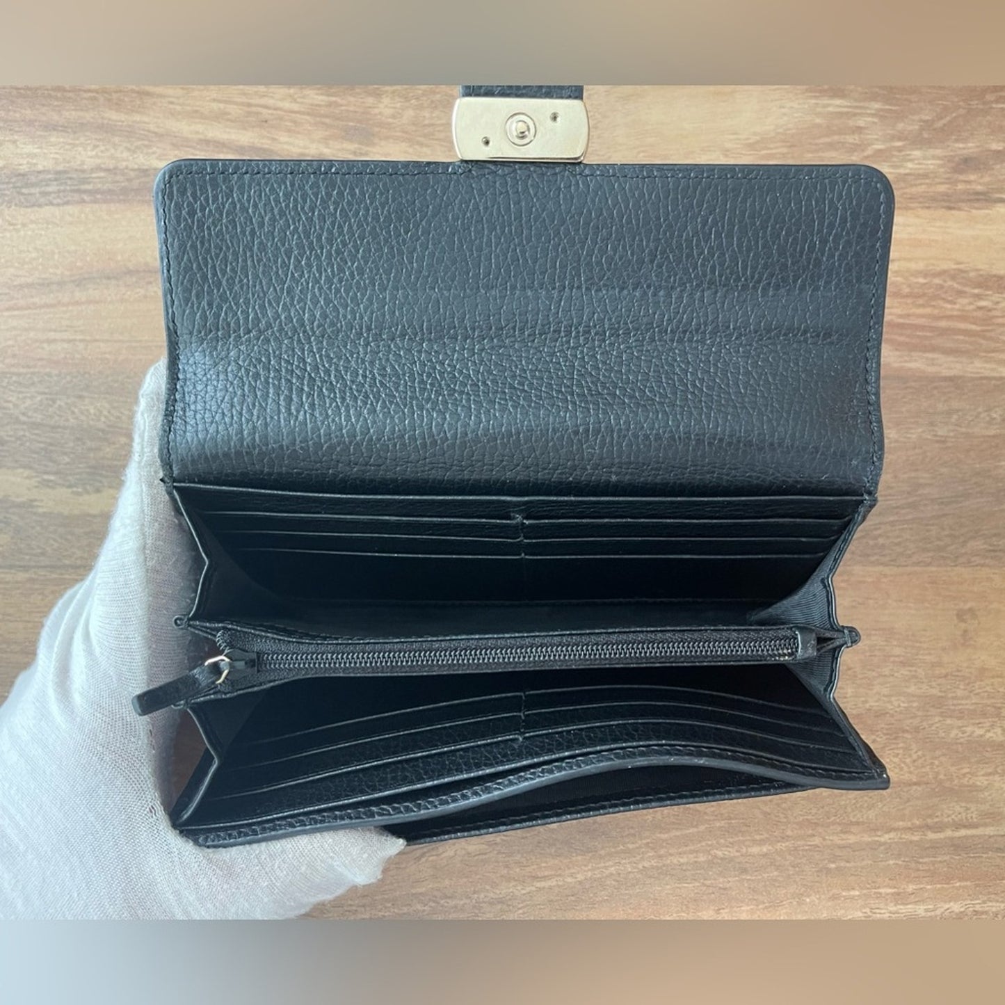 Authentic Gucci Marmont Black leather Wallet on Chain