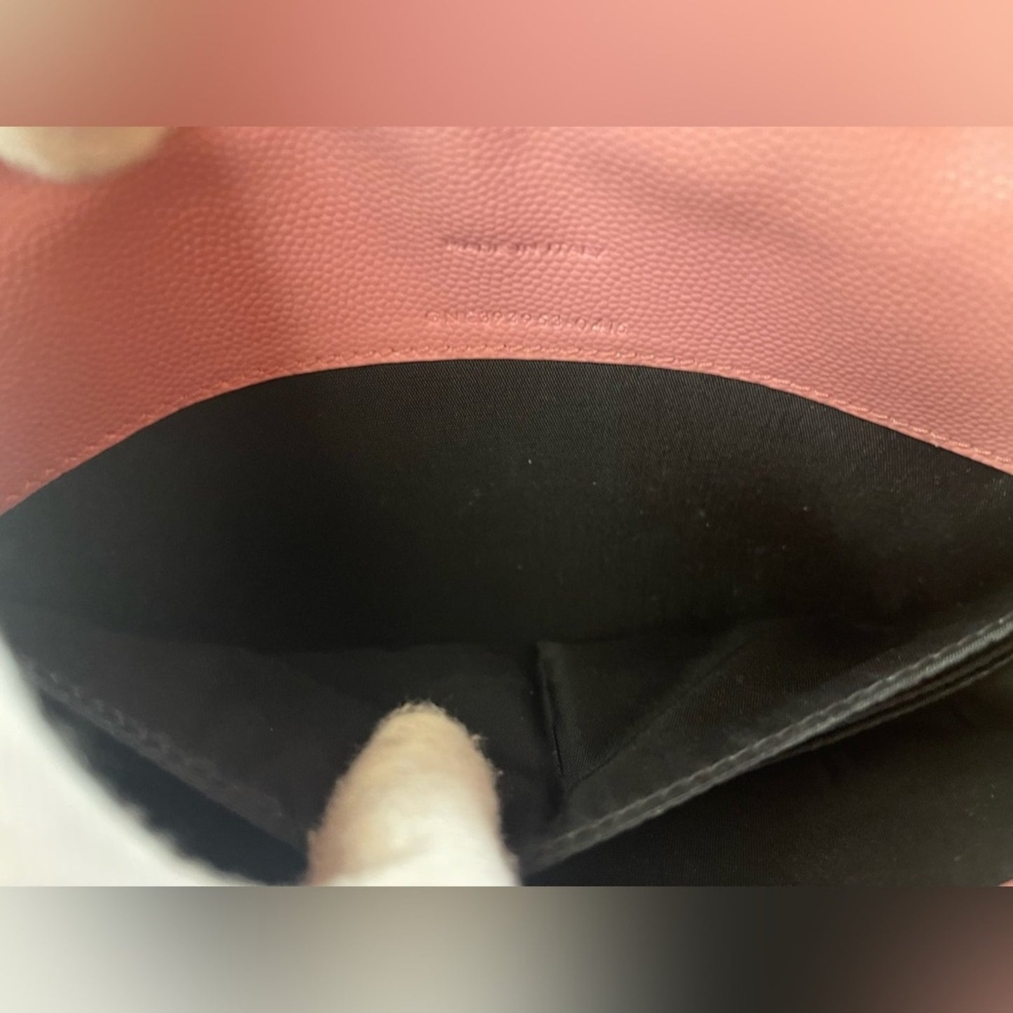 Authentic Yves Saint Laurent Pink Grain De Poudre Matelasse Chevron Crossbody