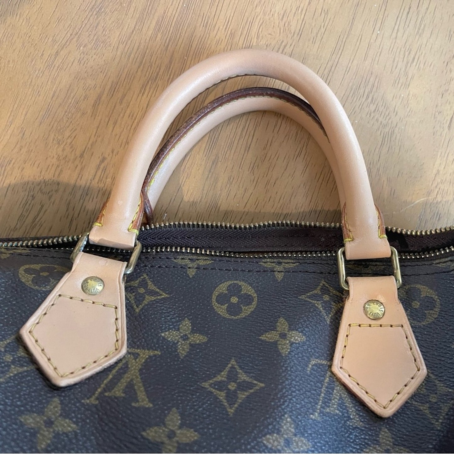 Authentic Louis Vuitton LV Monogram Speedy 30 Tote