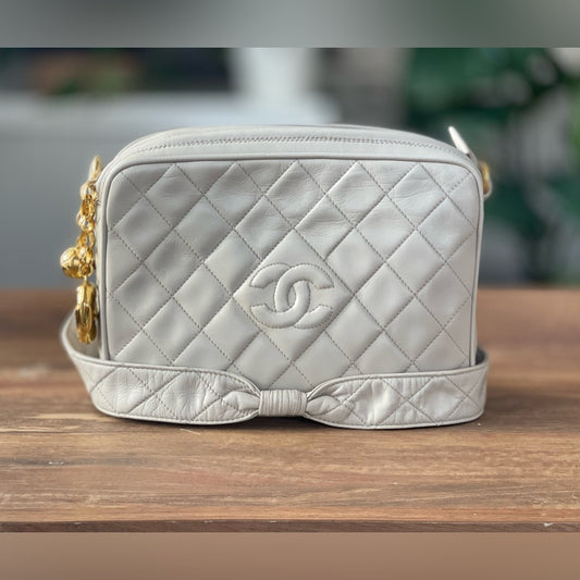 Authentic Chanel Matelasse Ivory 1990 Coco crush Crossbody bag